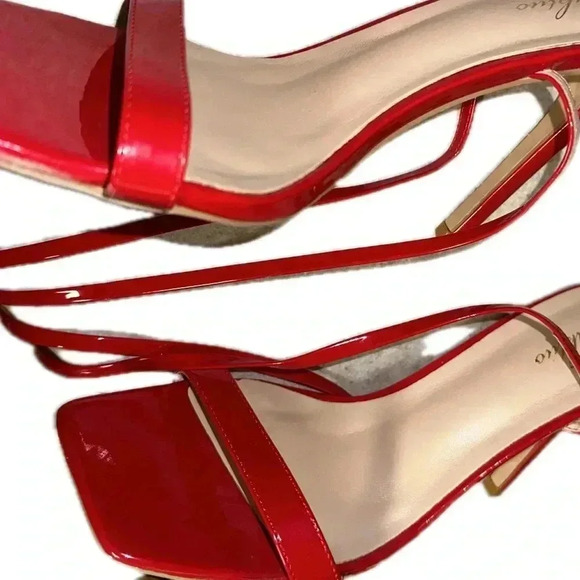 Chic Red Patent Leather High Heeled Sandals with Ankle Straps - Picture 2 of 7